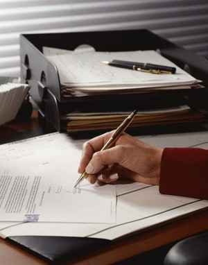 Какие документы нужны для вступления в наследство после смерти через суд